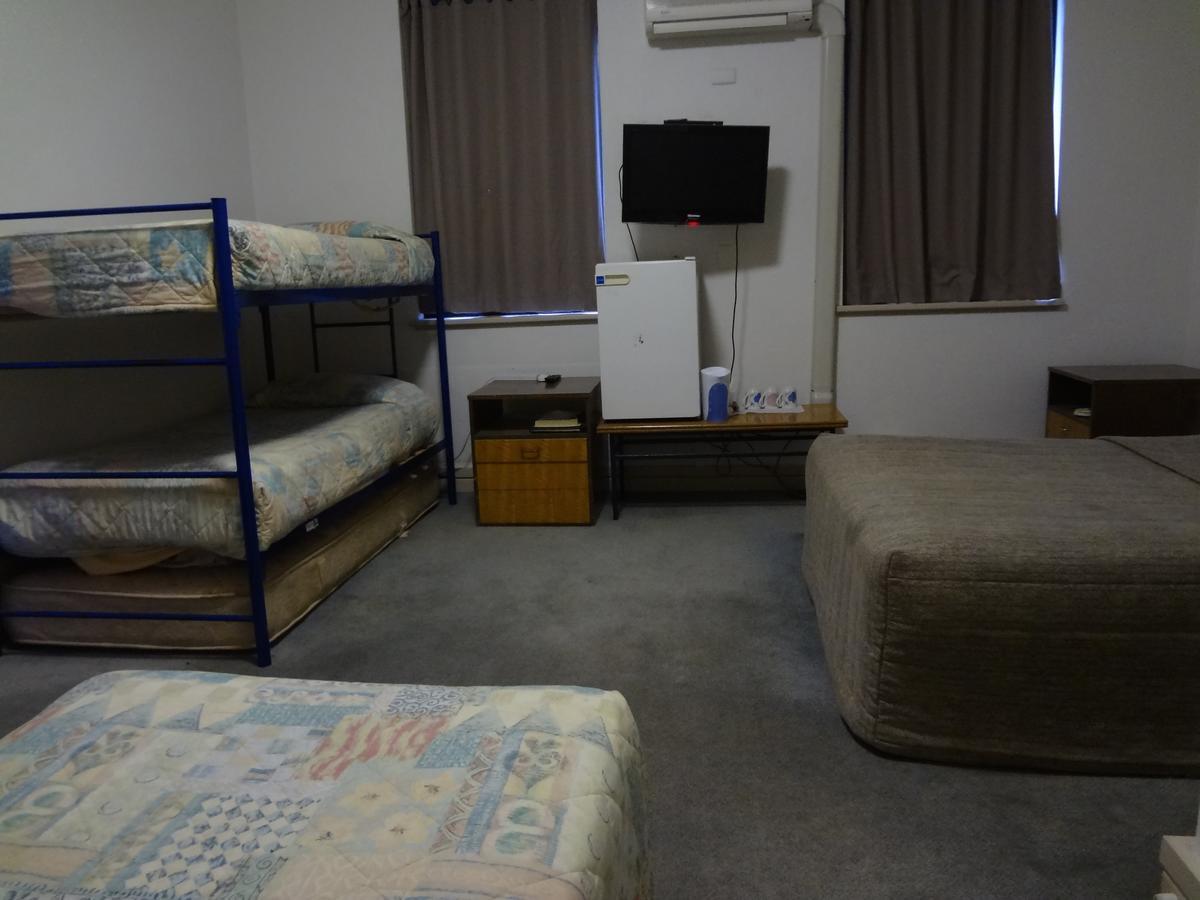 Amaroo Hotel Dubbo Luaran gambar